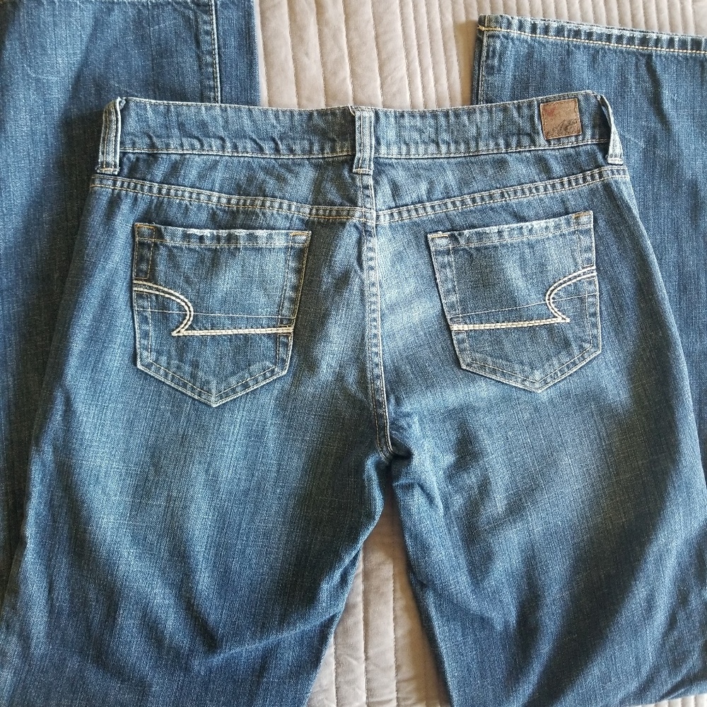 American Eagle Boyfriend Jeans